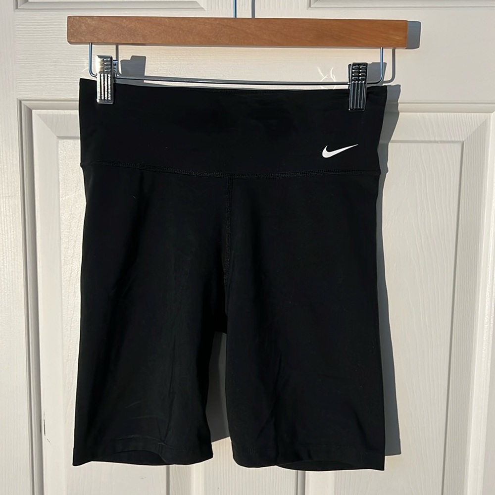 Size Small Nike 5” Spandex shorts